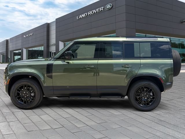 New 2026 Woolstone Green Land Rover S image 2