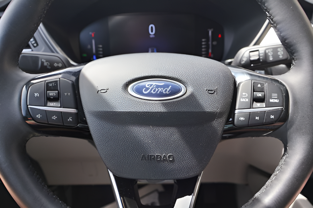 Used 2023 Blue Ford Active image 20