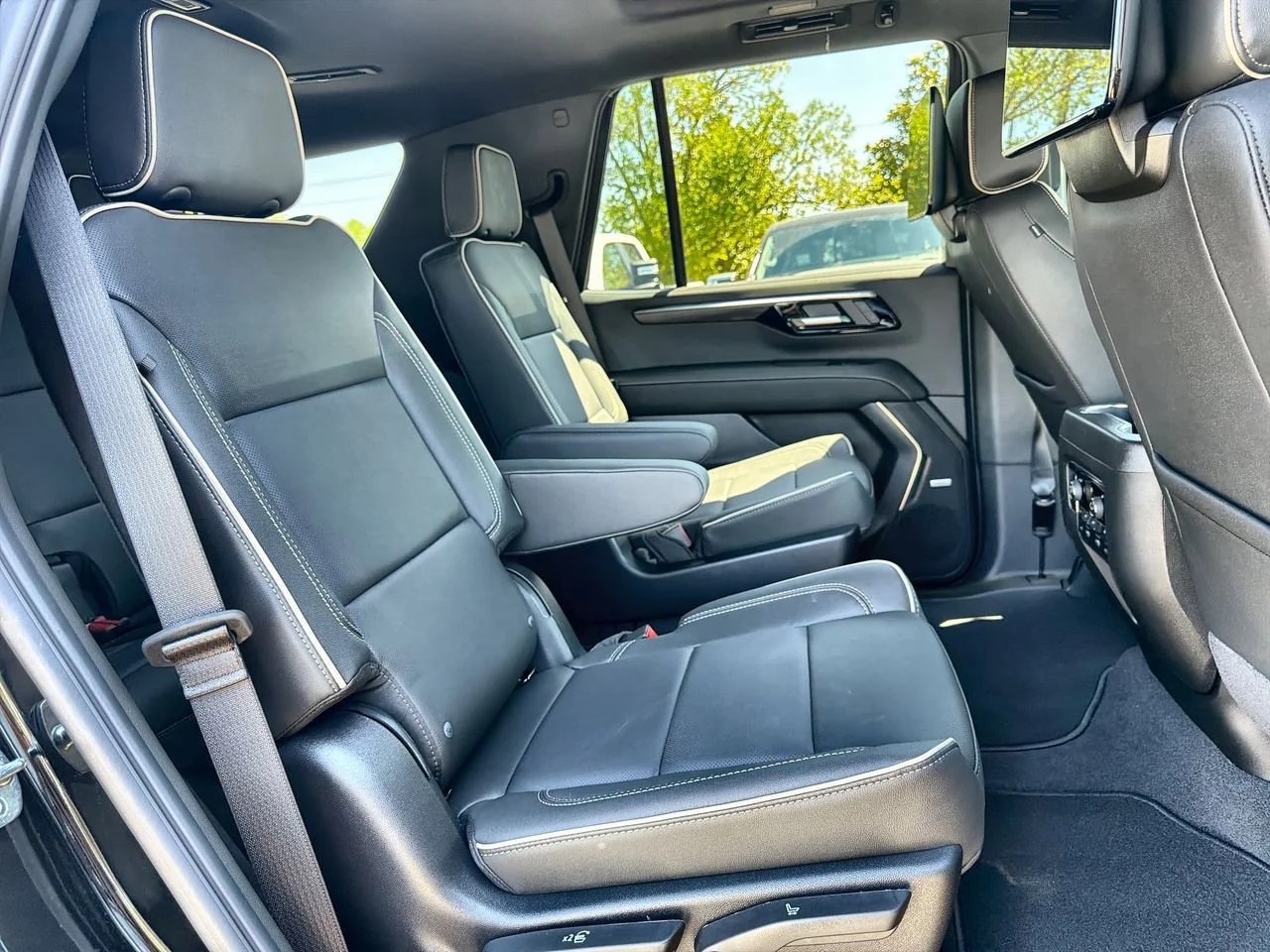 New 2026 Black Chevrolet Premier image 22