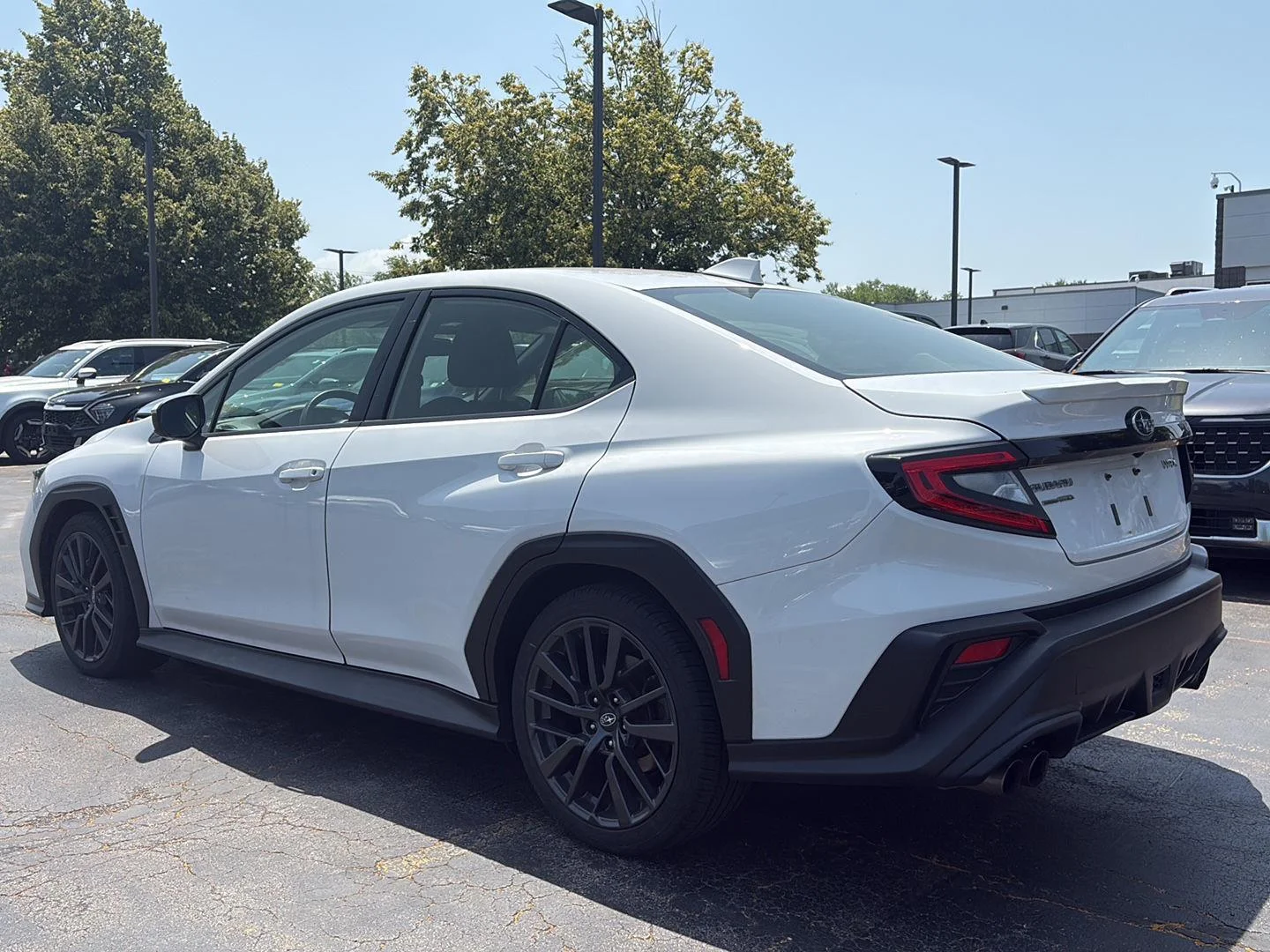 Used 2023 Ceramic White Subaru Premium image 5
