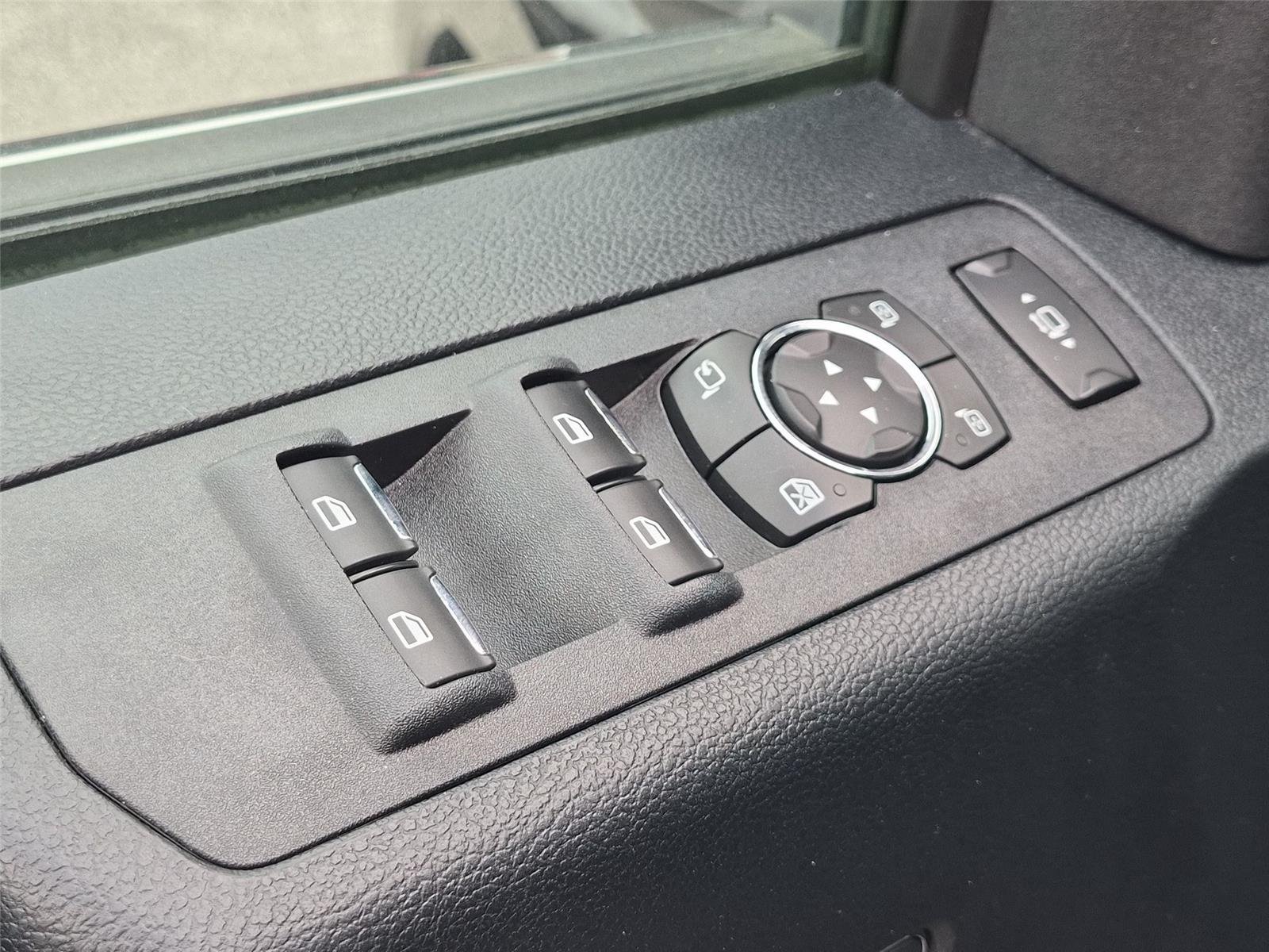 Used 2018 Shadow Black Ford Platinum image 16