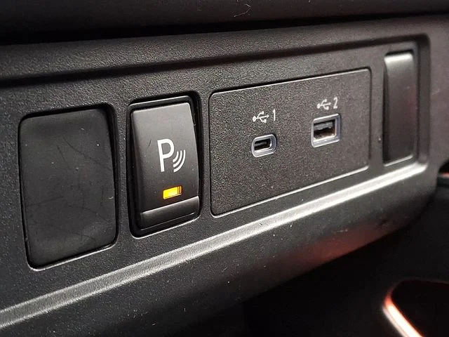 Used 2024 Green Nissan PRO-4X image 23