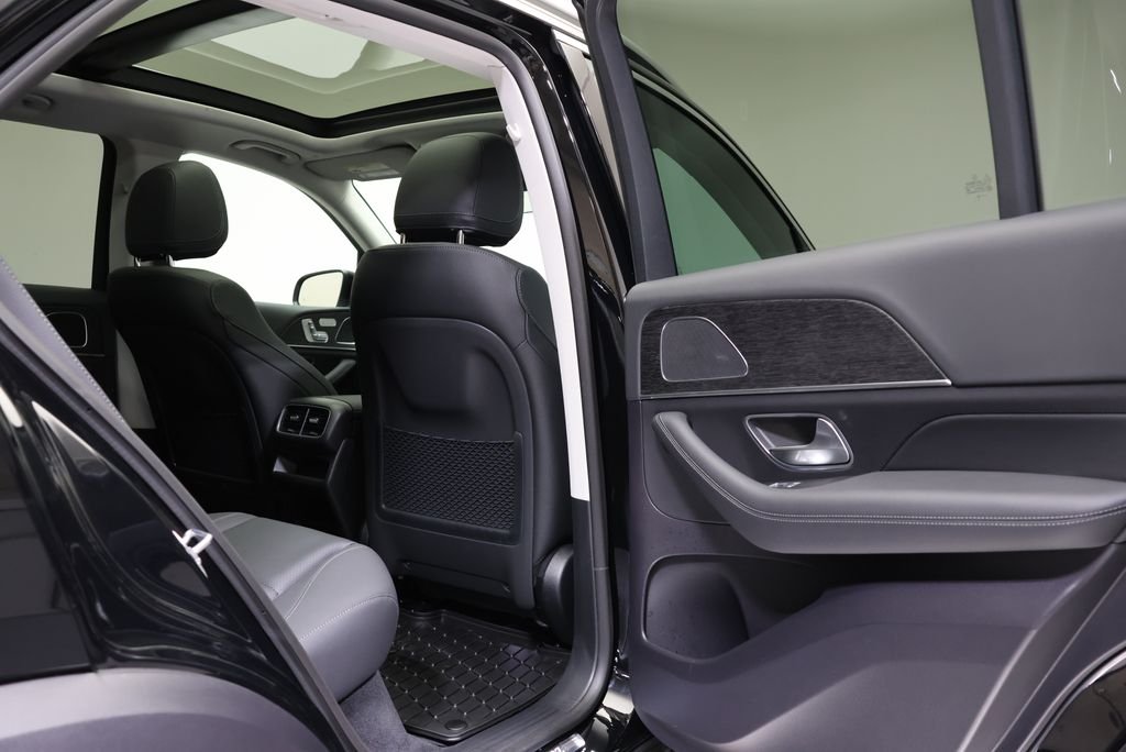 Certified Used 2026 Black Mercedes-Benz GLE 350 image 53