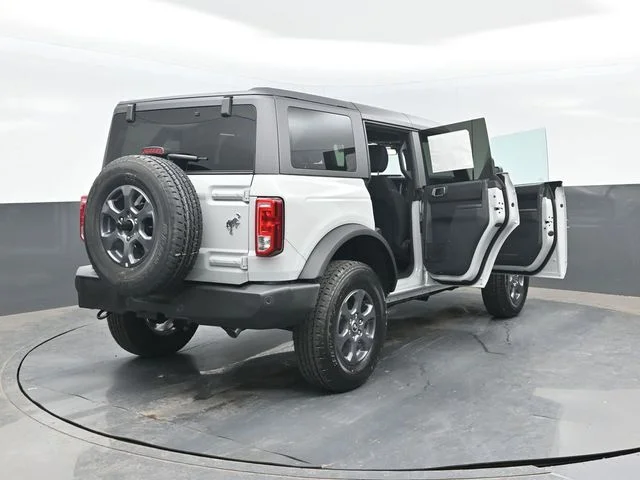 New 2026 Avalanche Gray Ford Big Bend® image 28