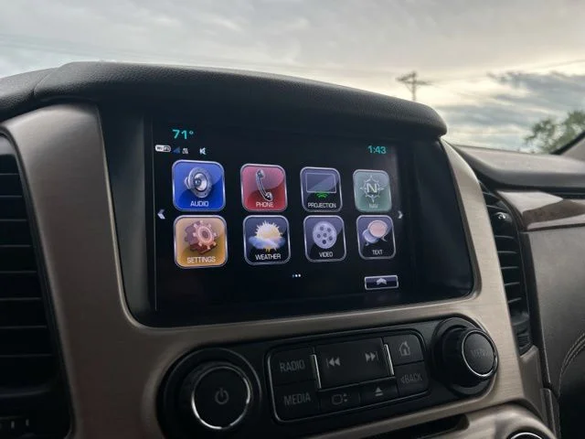 Used 2017 White Frost GMC Denali image 53