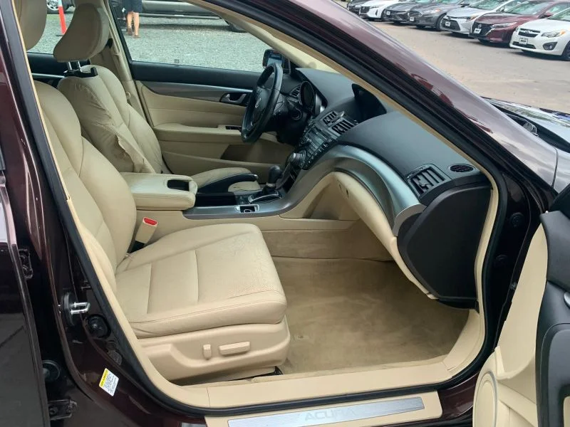 Used 2011 Maroon Acura Sedan 4D image 49