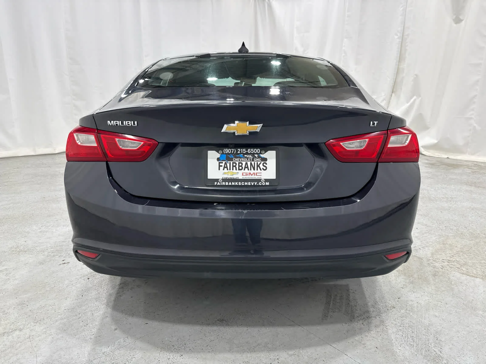 Used 2023 Dark Ash Metallic Chevrolet LT image 4