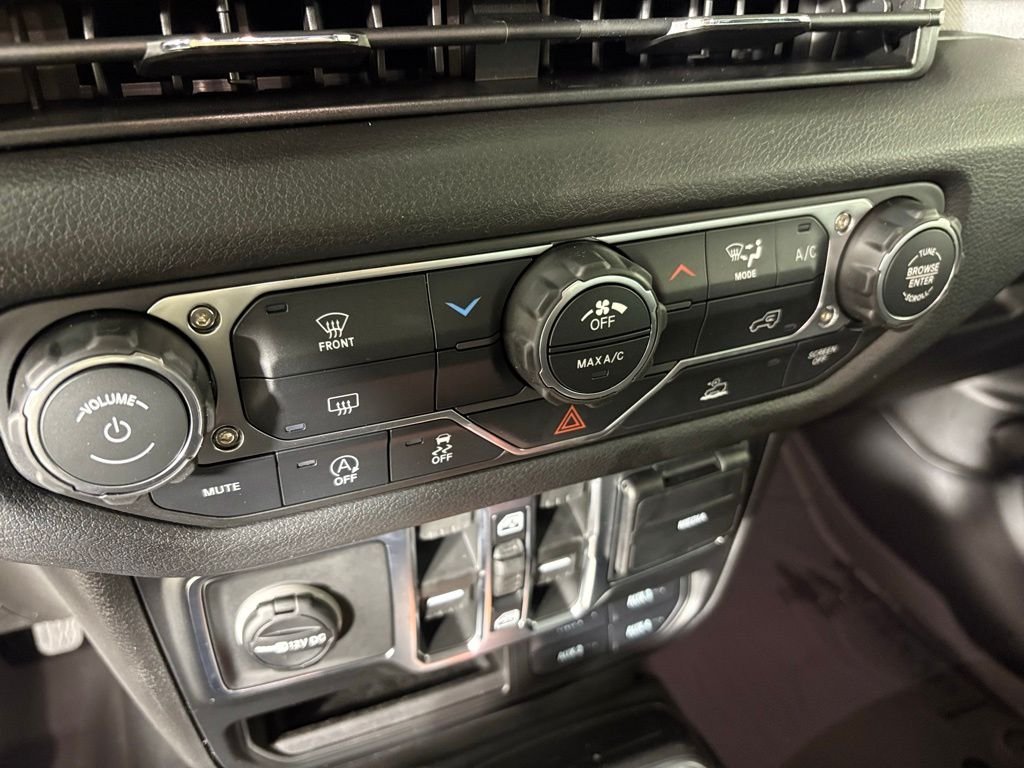 New 2026 Reign Jeep Sport S image 26