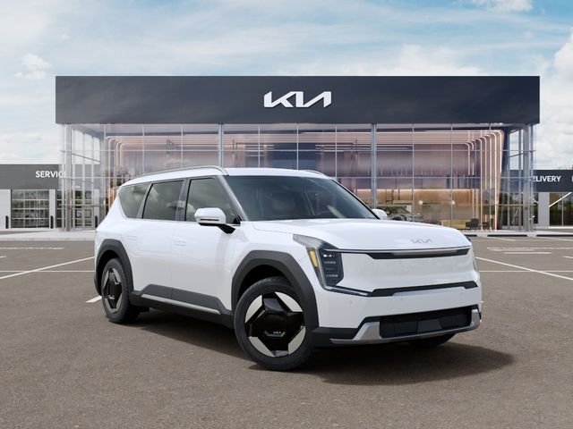 New 2026 Glacial White Kia Wind AWD image 8