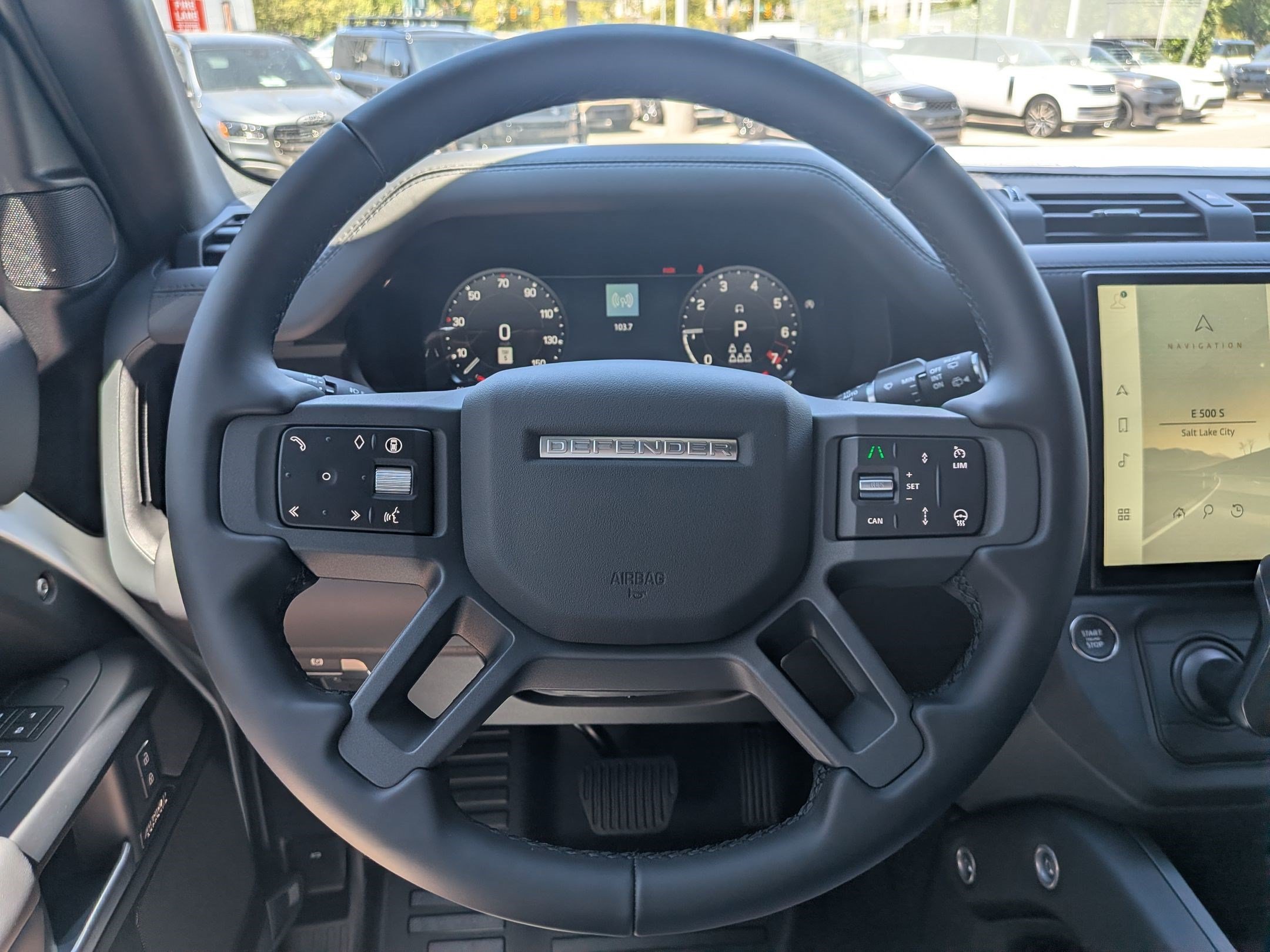 New 2026 Fuji White Land Rover P400 X-Dynamic SE image 15