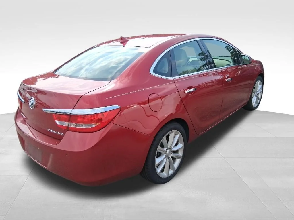 Used 2014 Red Buick Convenience Group image 5