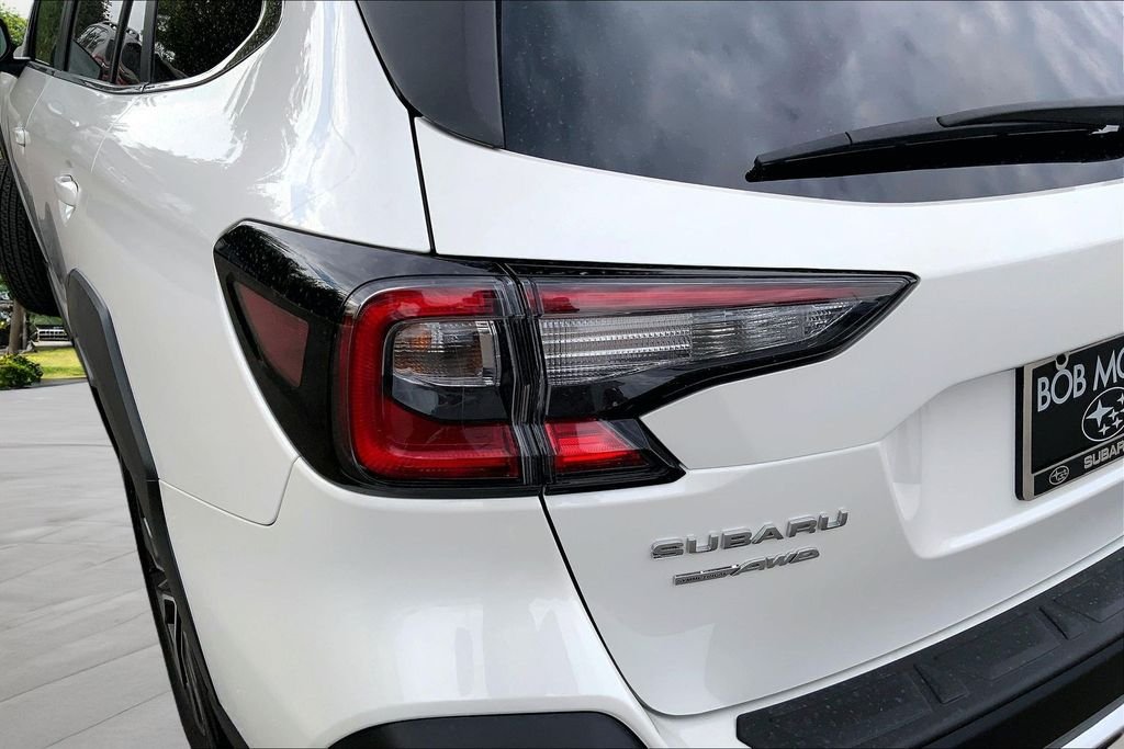 Used 2025 White Subaru Limited XT image 22
