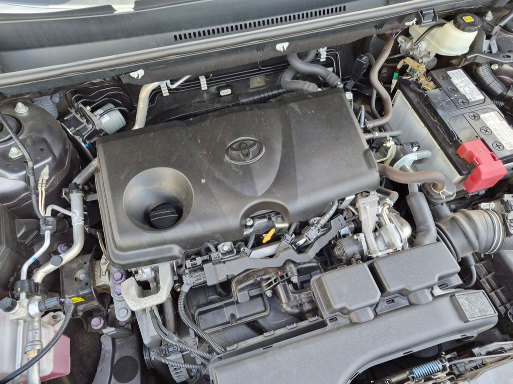 Used 2021 Gray Toyota XLE Premium image 10