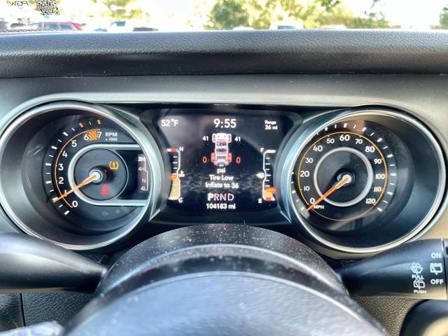 Used 2019 Gray Jeep Sport S 4x4 image 11