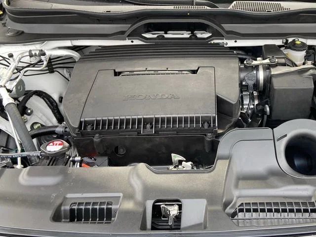 New 2026 Sonic Gray Pearl Honda TrailSport Elite Blackout image 3