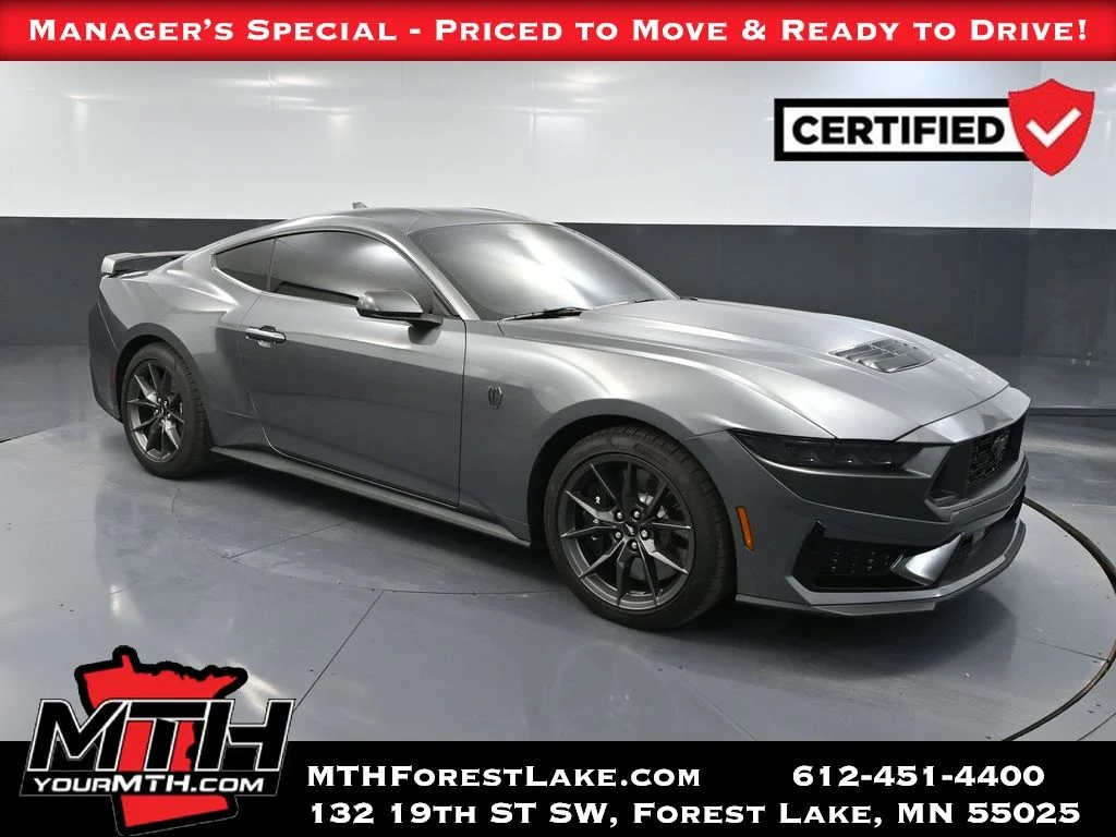 2024 Ford Mustang Dark Horse's photo