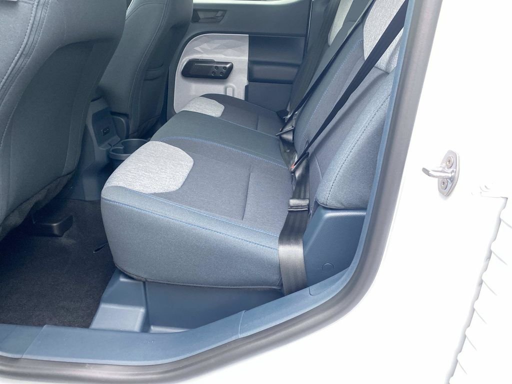 New 2026 Oxford White Ford XLT image 9