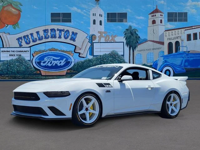 2026 Ford Mustang GT Fastback - Photo 2