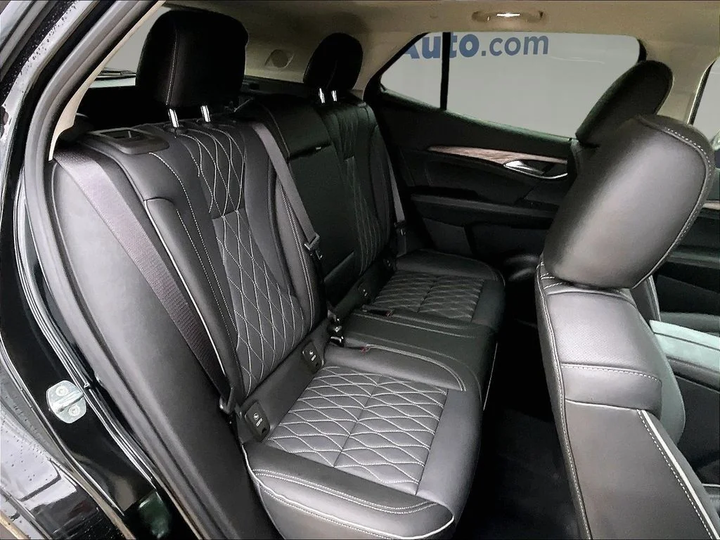 Used 2023 Black Buick Avenir image 28