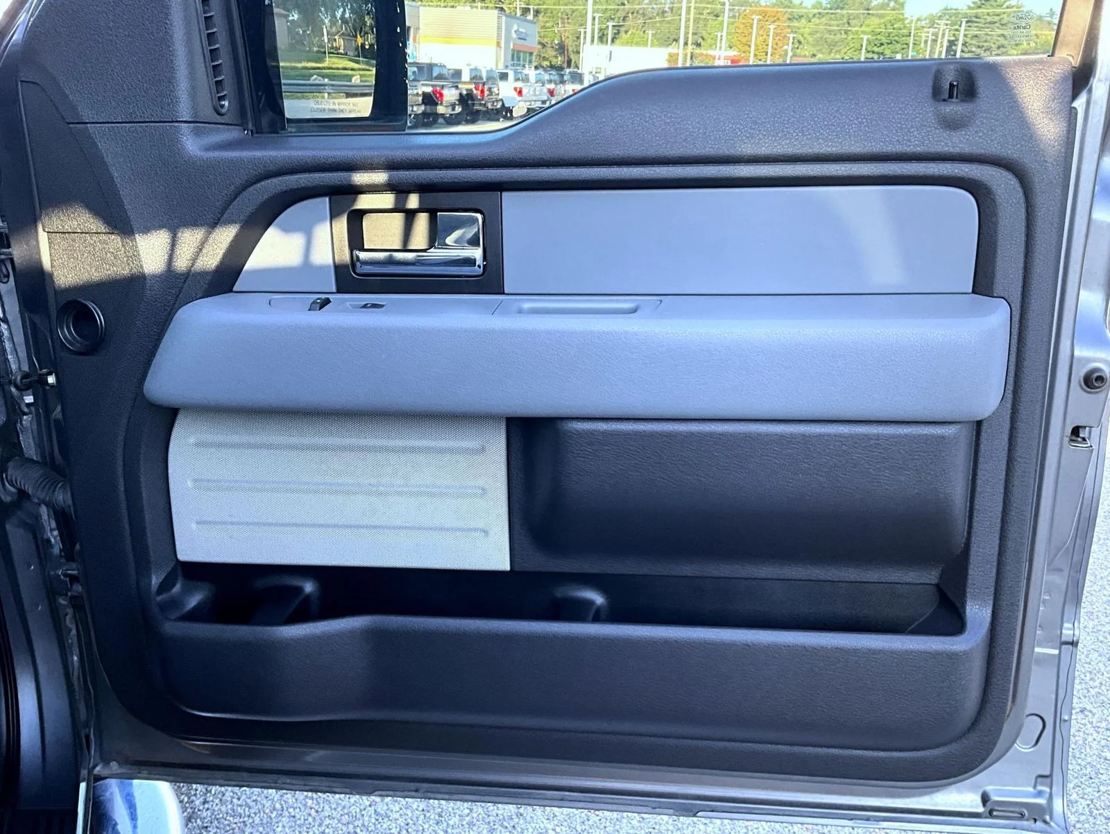 Used 2013 Gray Ford XLT image 18