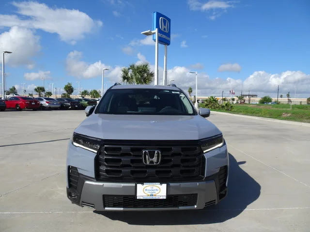 New 2026 Sonic Gray Pearl Honda EX-L image 2
