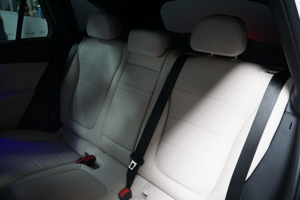 Certified Used 2026 White Mercedes-Benz GLC 300 image 26