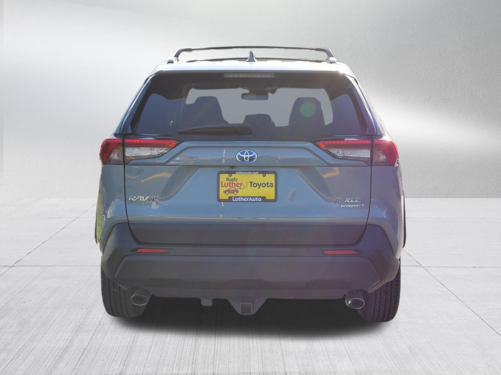 Certified Used 2022 Lunar Rock Toyota Hybrid XLE image 7