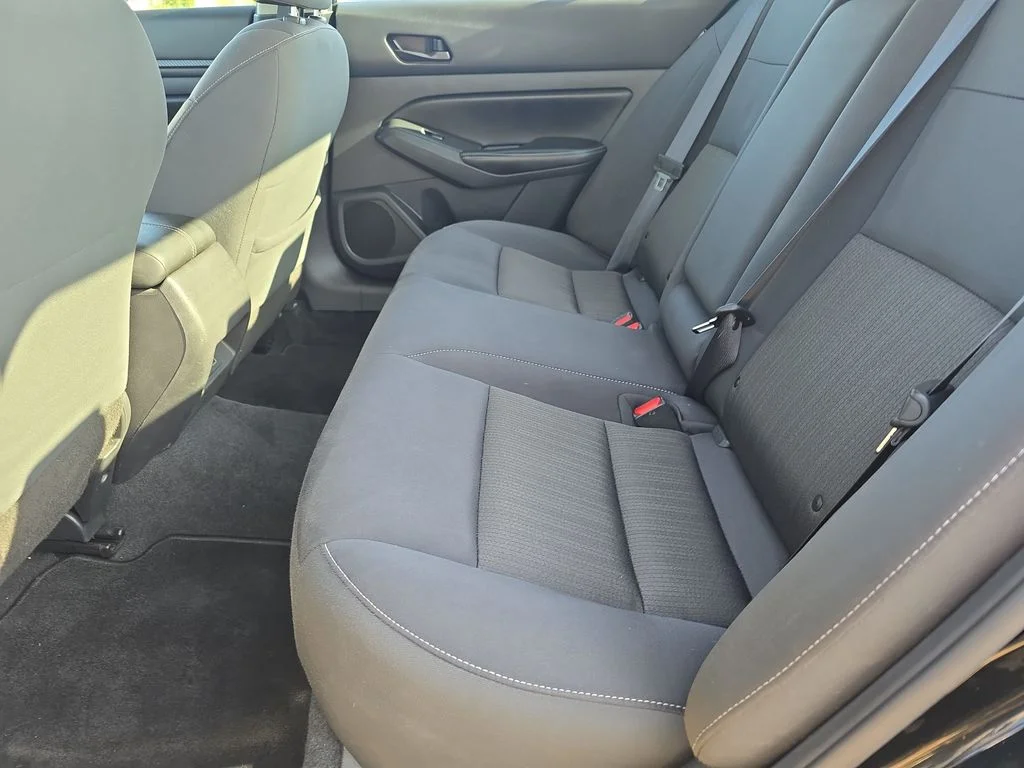Used 2024  Nissan 2.5 SV image 14