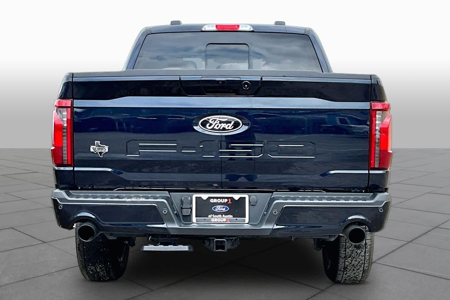 Certified Used 2025 Blue Ford XLT image 5