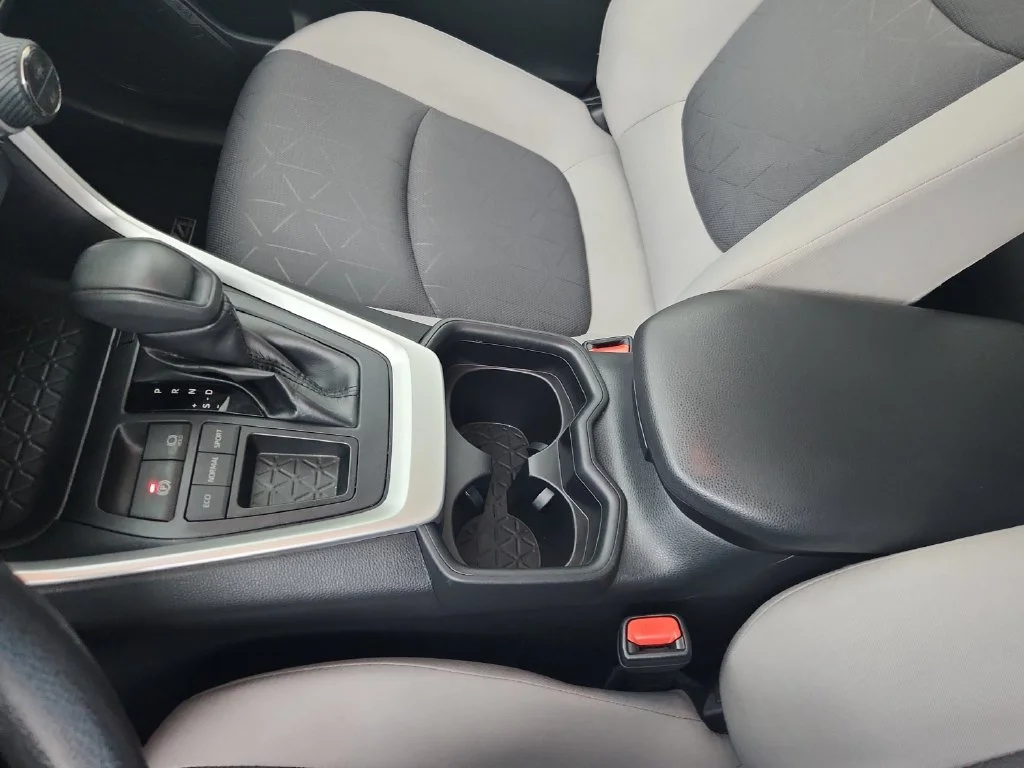 Used 2019 Blue Toyota XLE image 31