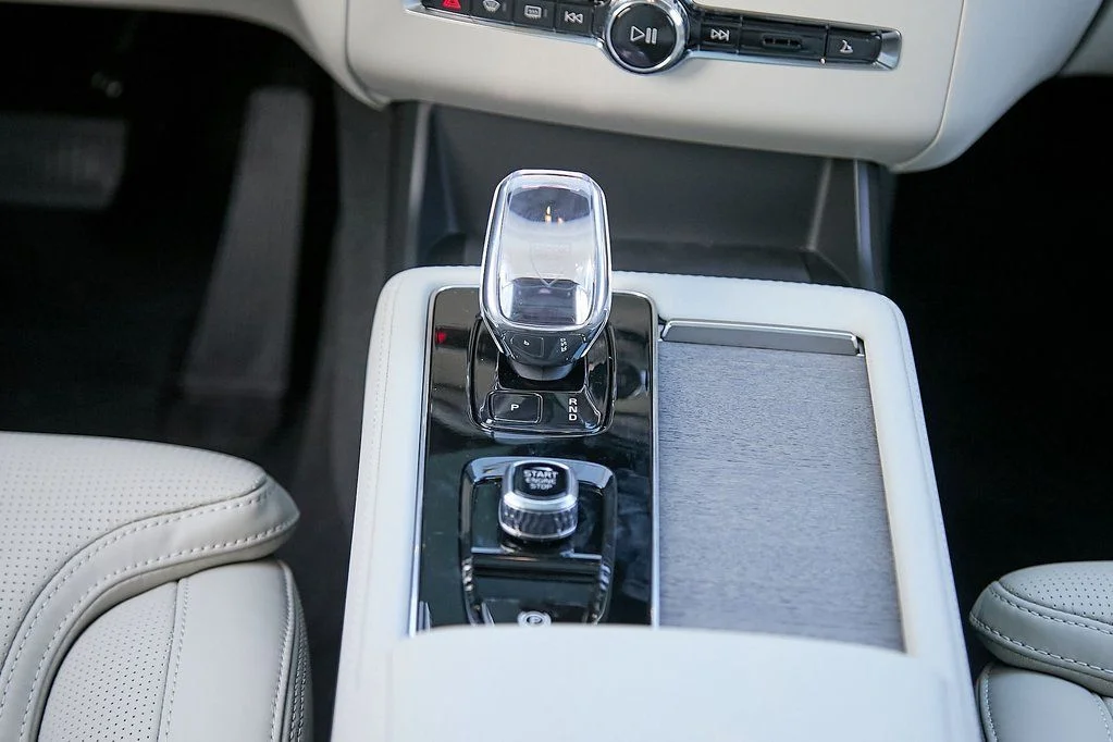 New 2026 Denim Blue Volvo Ultra image 31
