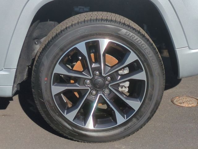 2025 Jeep Grand Cherokee Overland - Photo 19