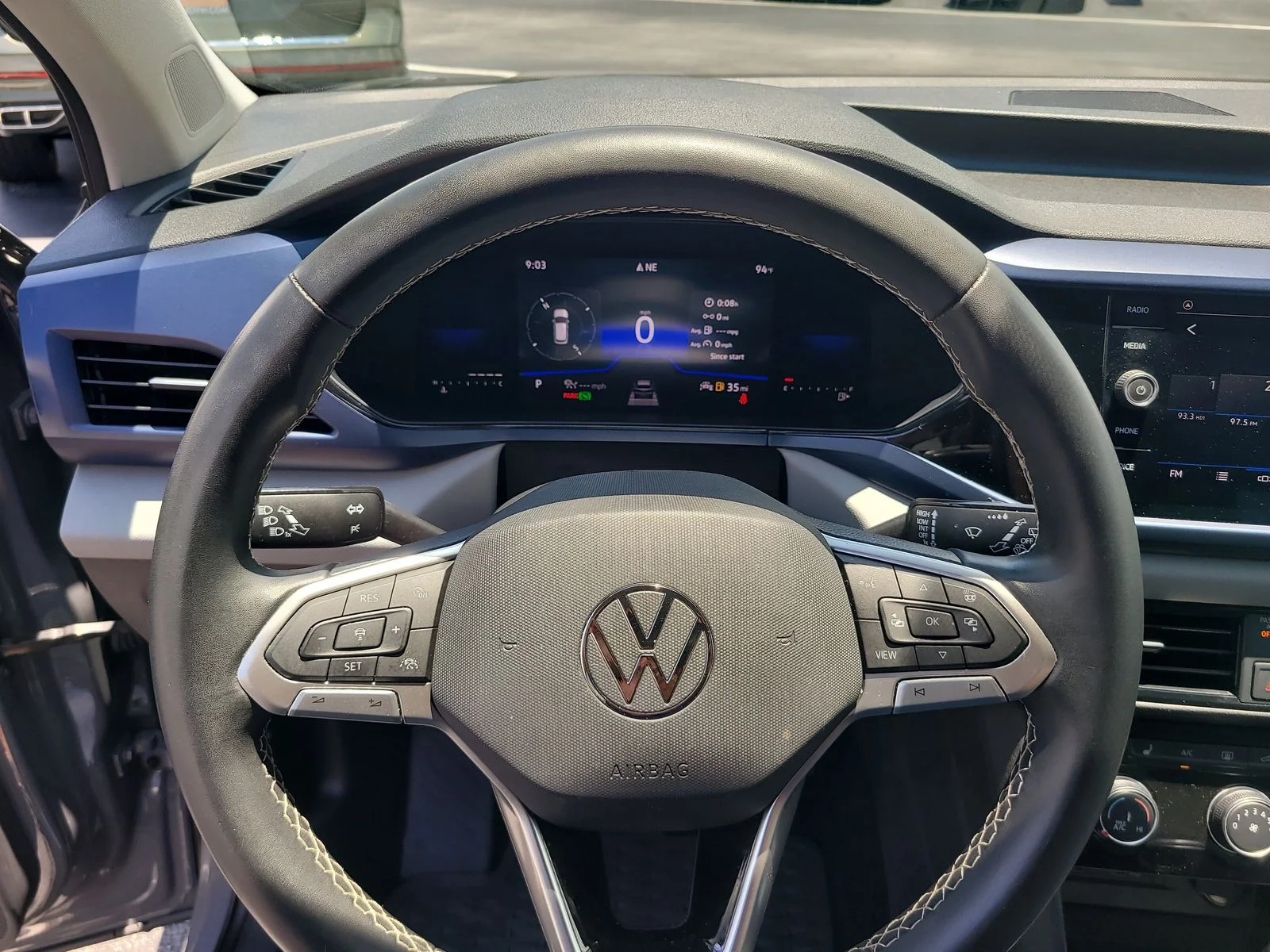 Used 2023 Gray Volkswagen 1.5T SE image 26