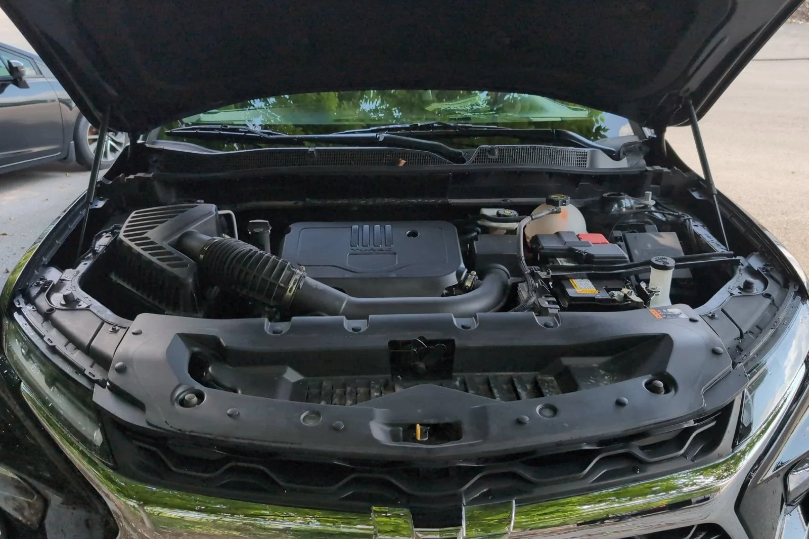 Used 2024 Black Chevrolet 2LT image 29