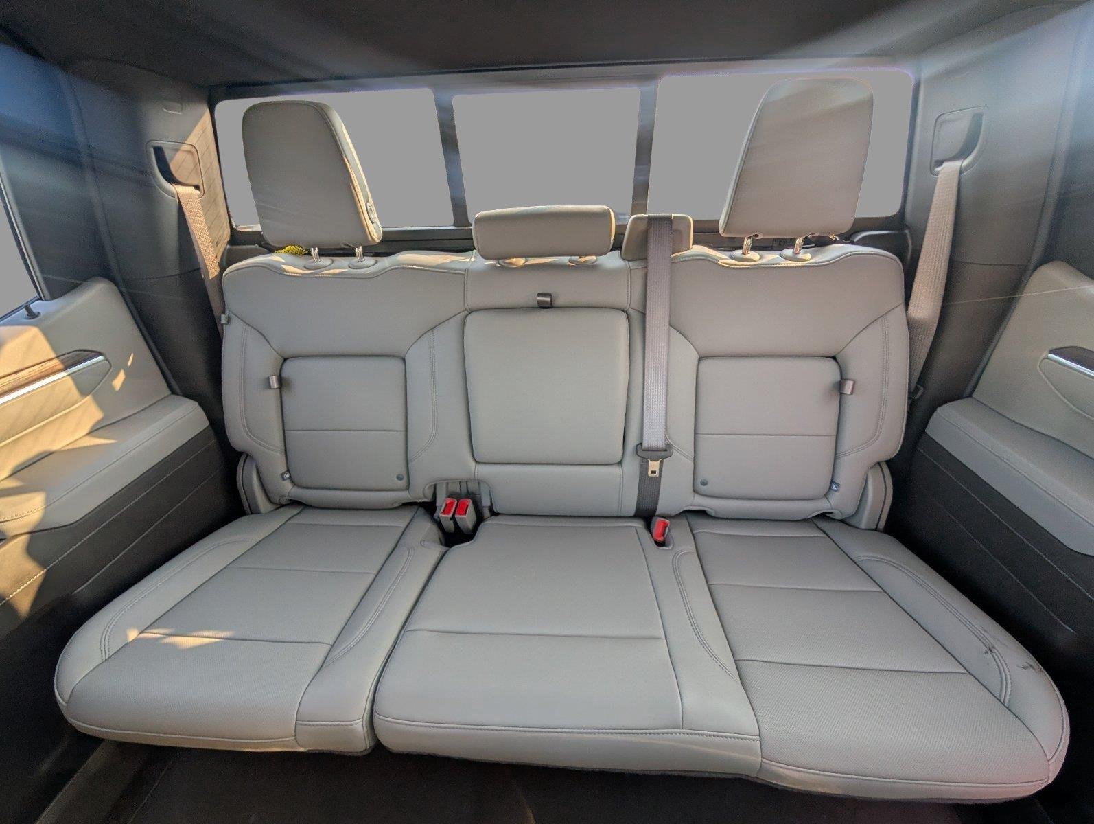 New 2026 Onyx Black GMC SLT image 31