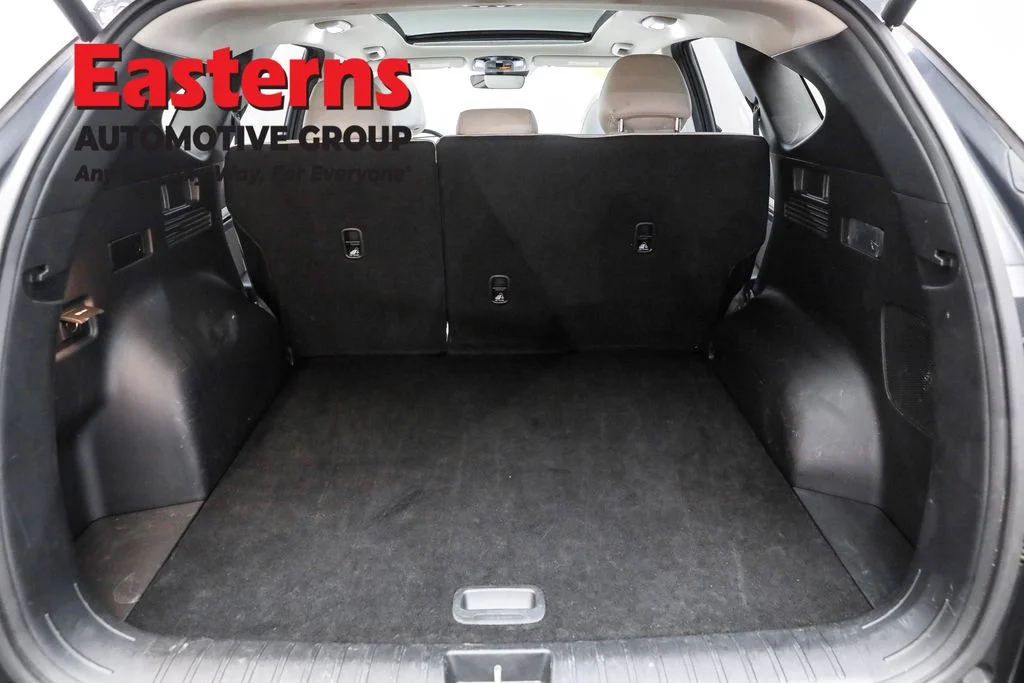 Used 2023 Gray Hyundai Limited image 9