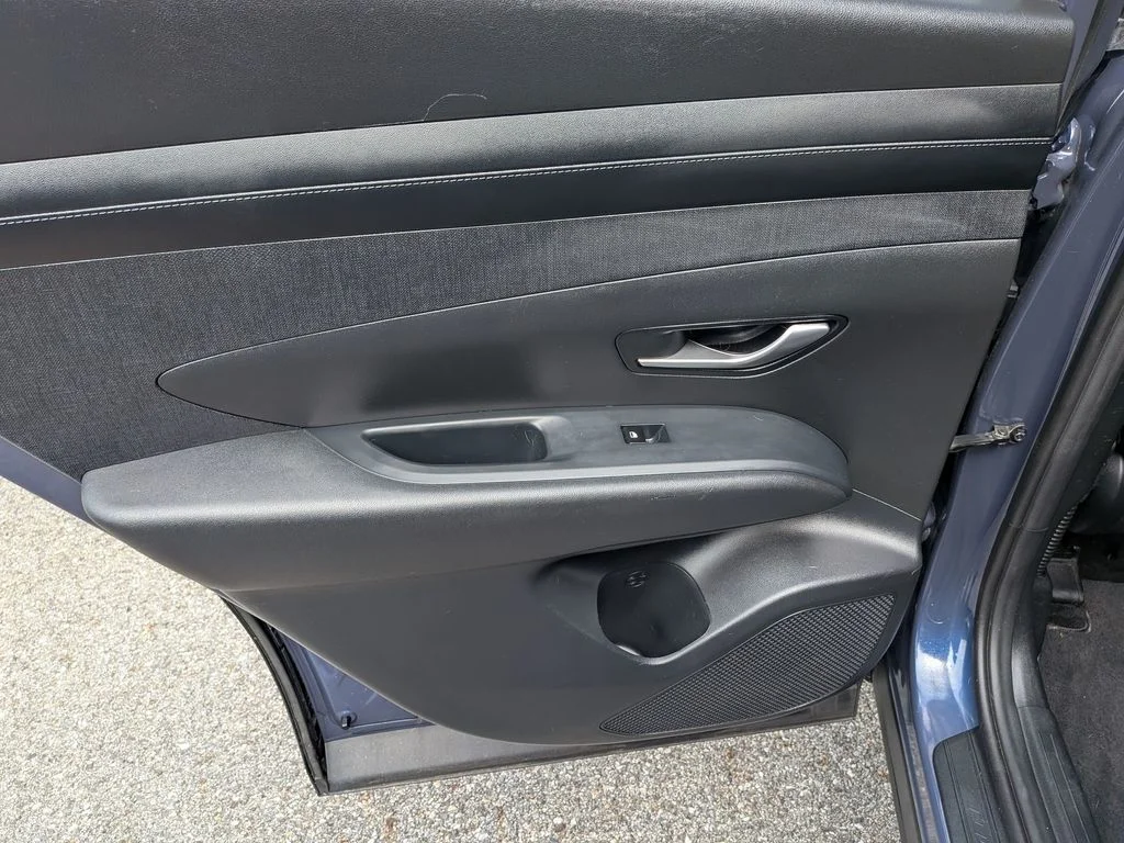 Used 2025 Blue Hyundai SEL Convenience image 28