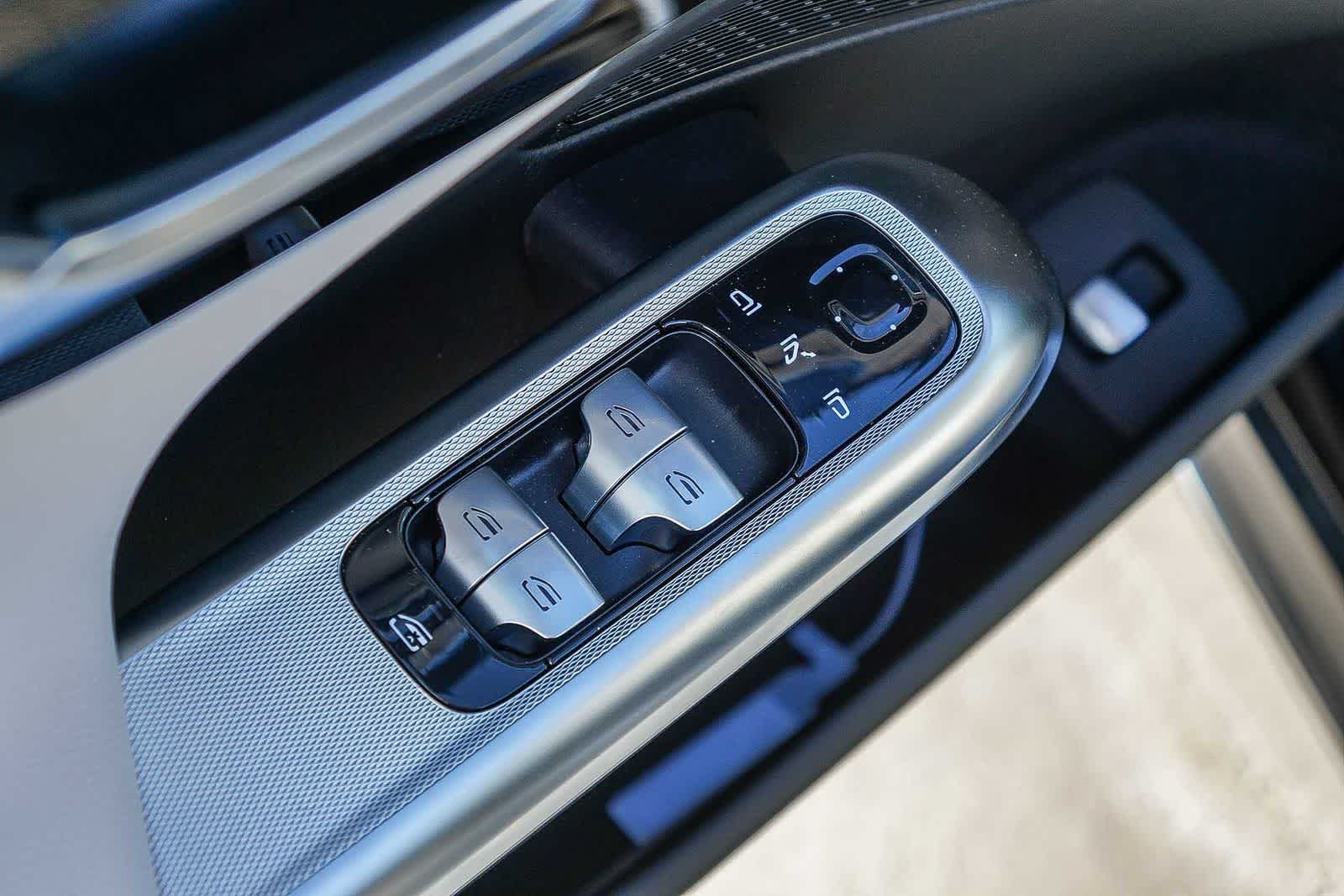 New 2026 Obsidian Black Metallic Mercedes-Benz E 350 image 24