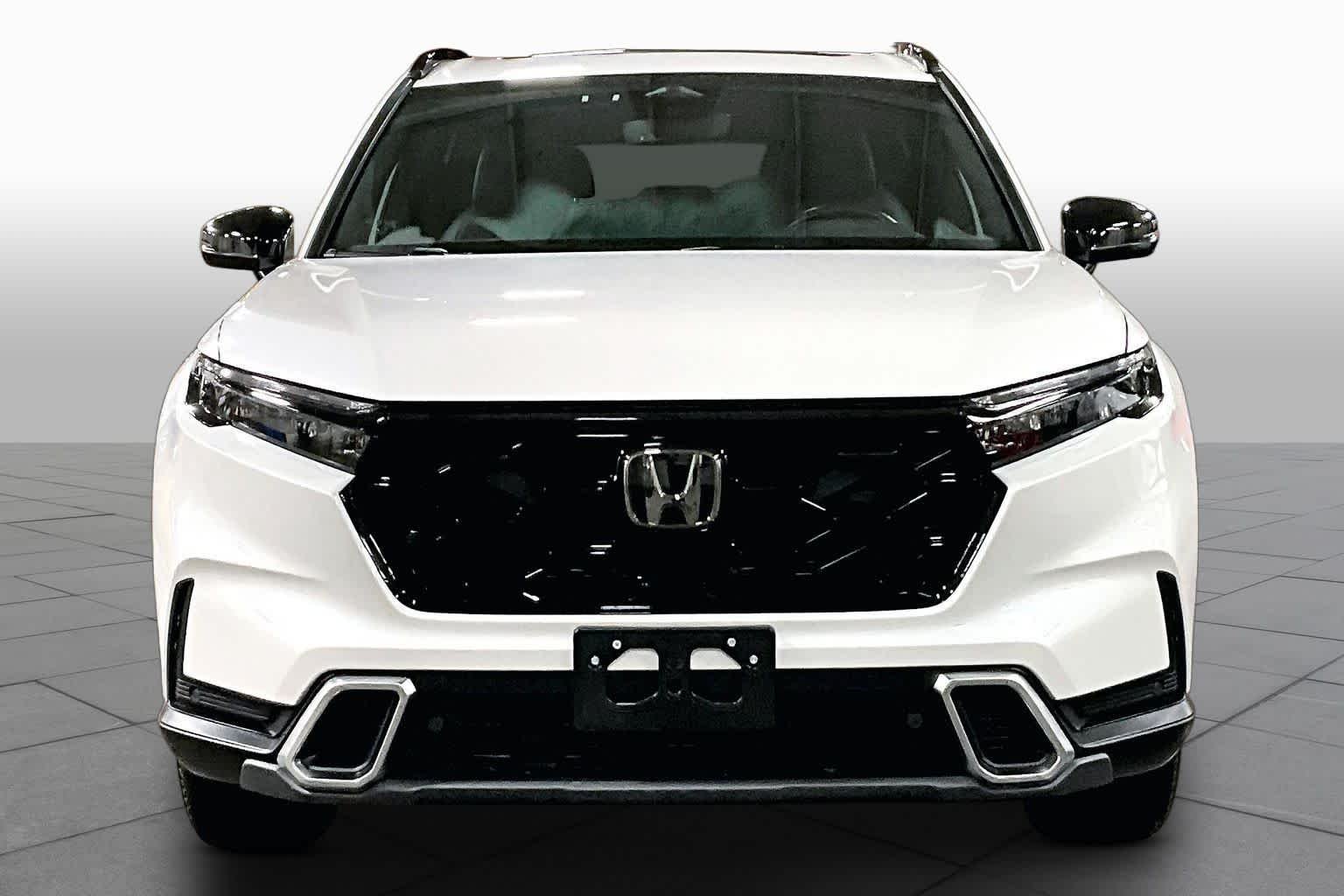 Used 2026 Platinum White Pearl Honda Sport Touring image 4