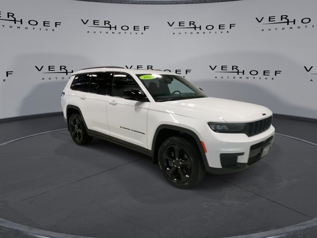 Used 2025 Bright White Clearcoat Jeep Altitude X image 2