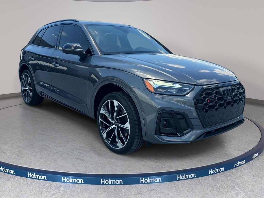 Used 2023 Gray Audi Premium Plus image 4