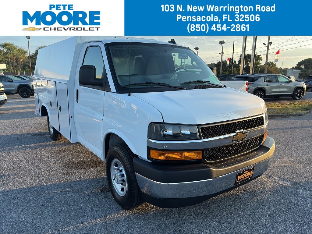 2025 Chevrolet Express 3500 139" WB's photo