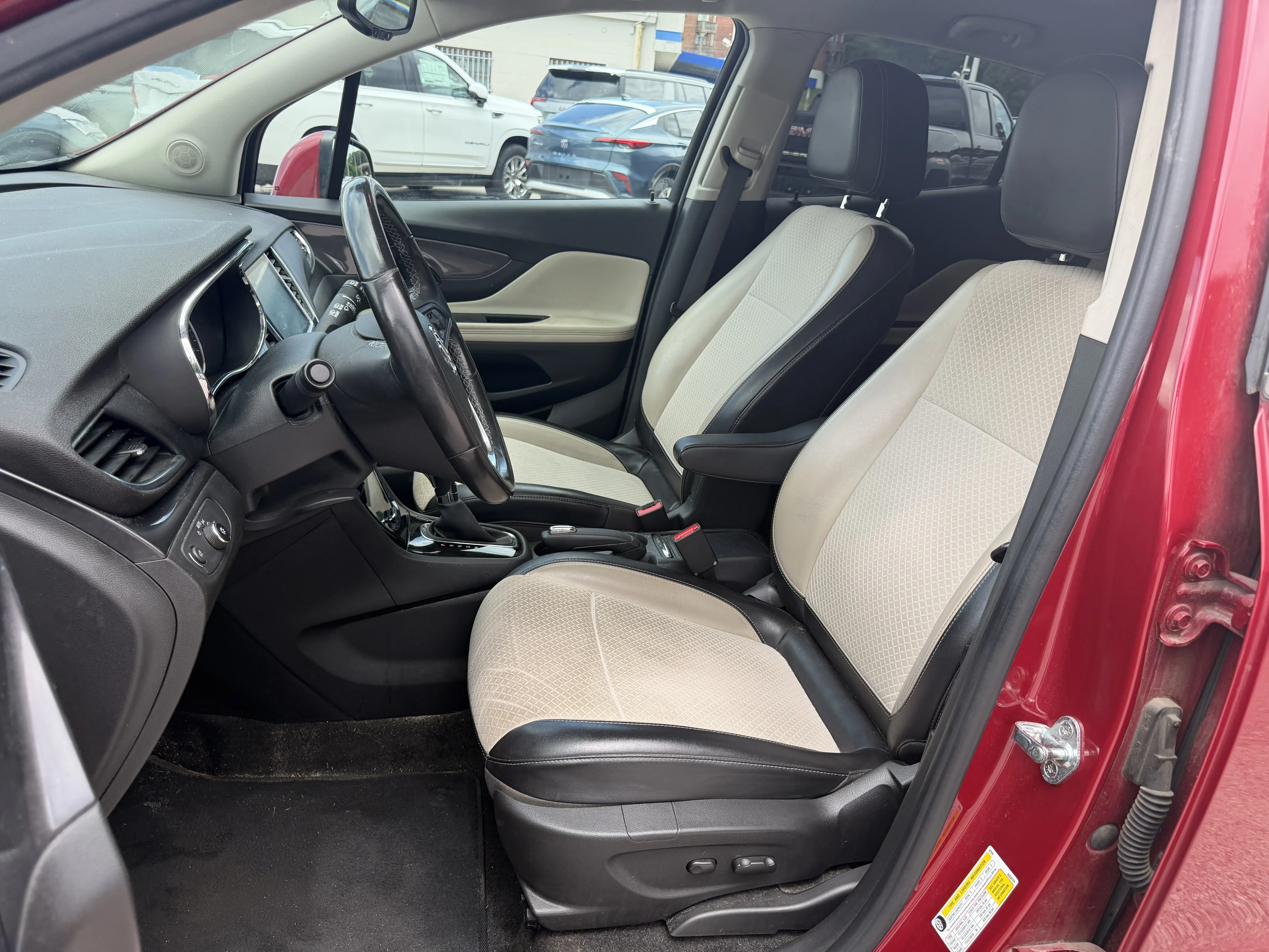 Used 2019 Winterberry Red Metallic Buick Preferred image 12