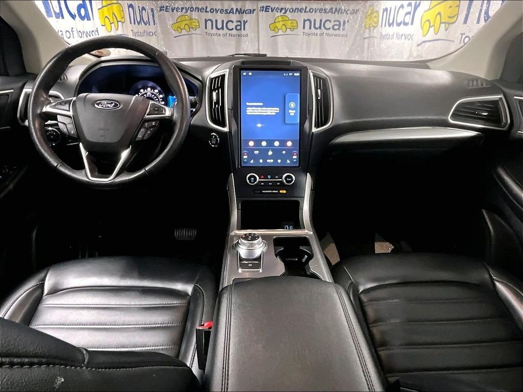 Used 2022 White Ford SEL image 21