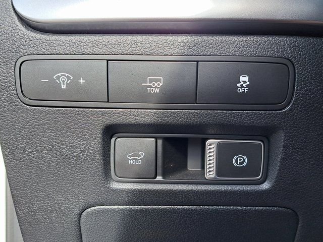 Used 2024 White Hyundai XRT image 13