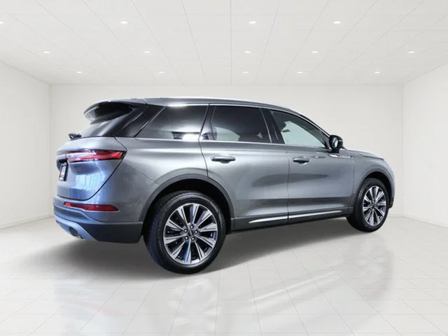 Used 2022 Gray Lincoln Reserve image 7