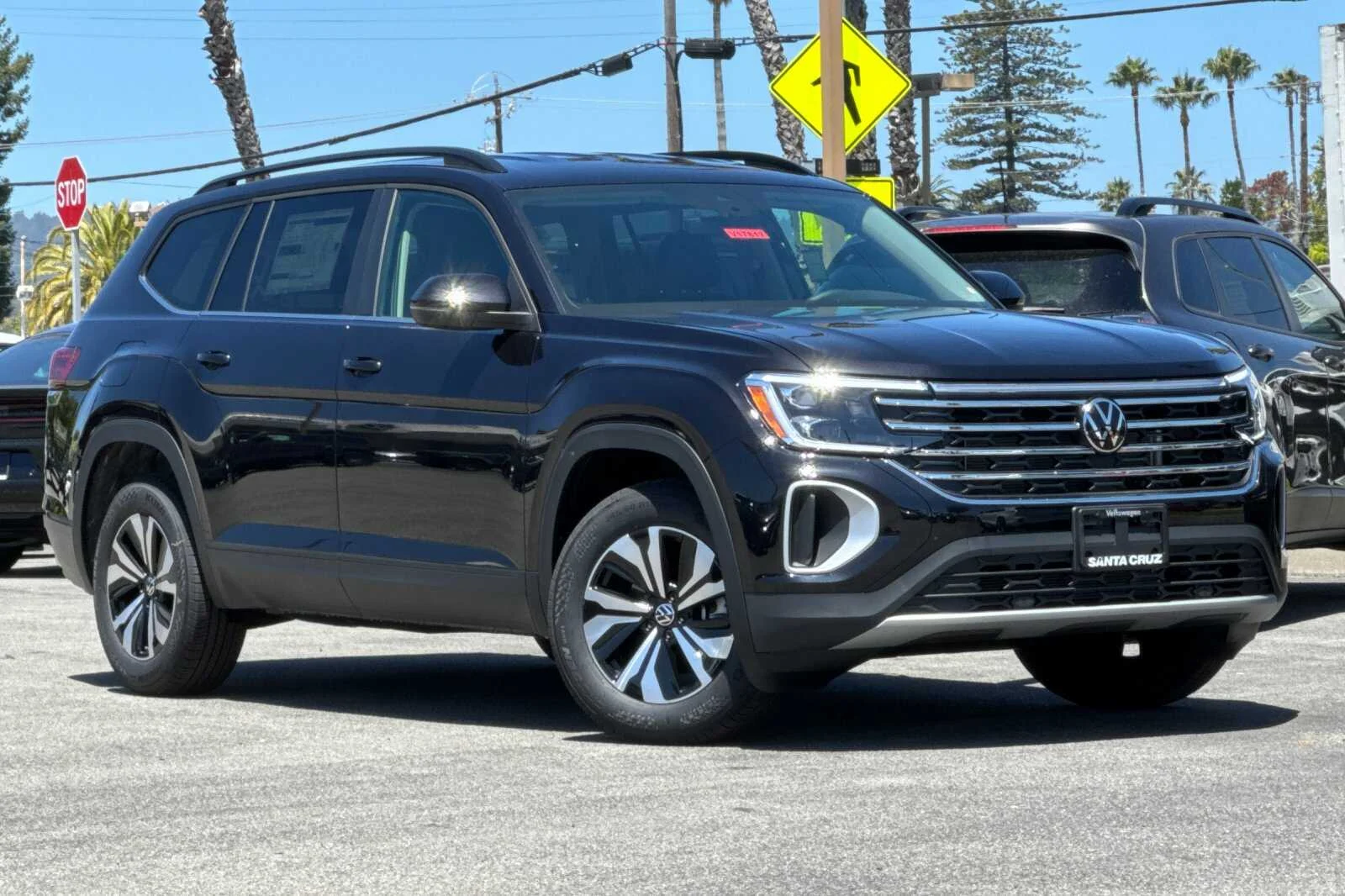 New 2026 Black Volkswagen 2.0T SE image 2