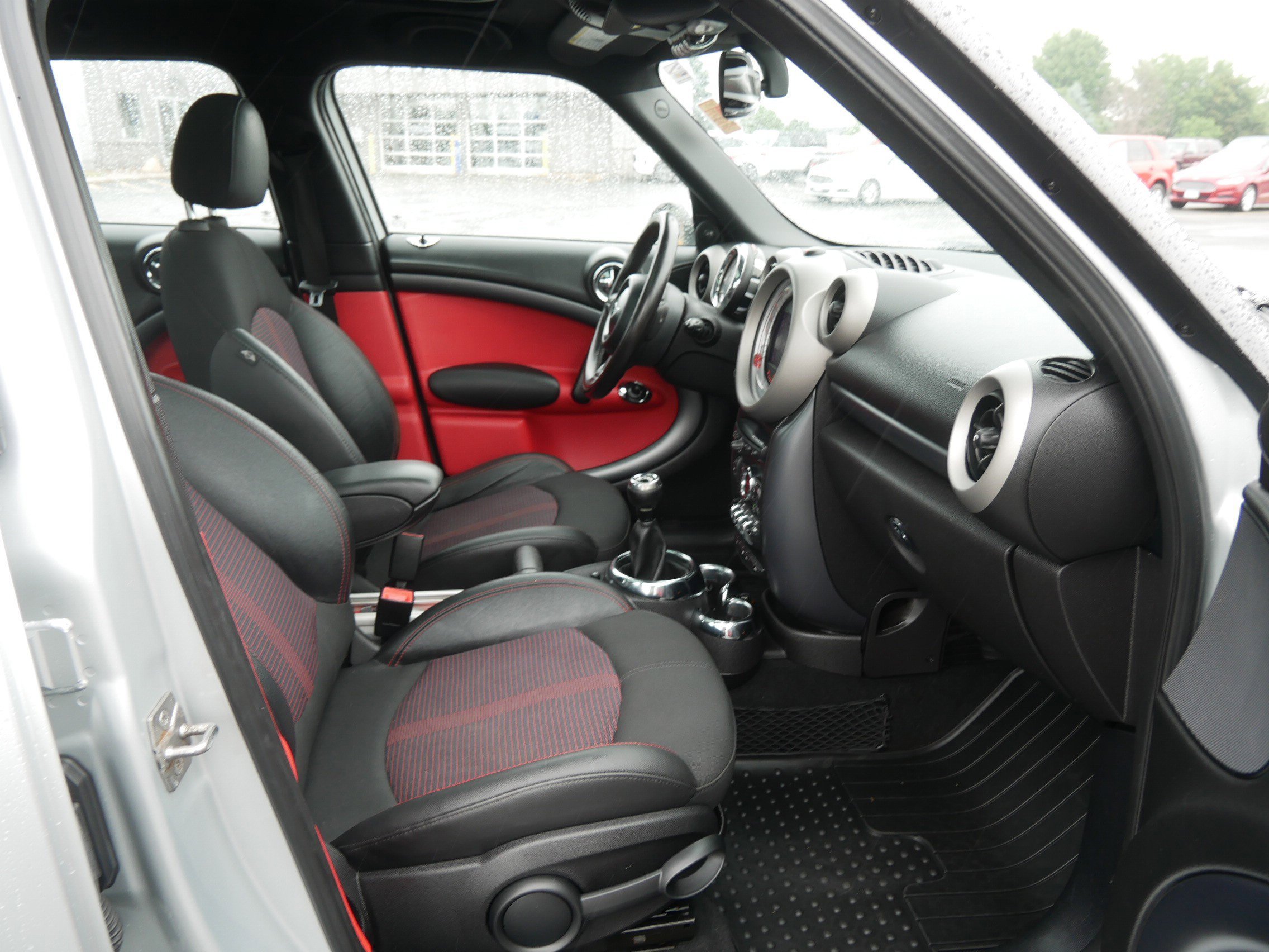 Used 2011 Silver MINI S image 14