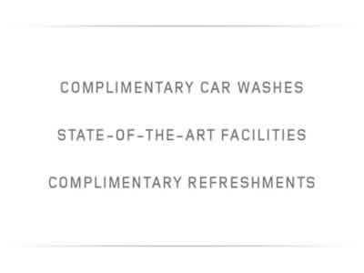 Used 2023 Fuji White Land Rover SE image 11