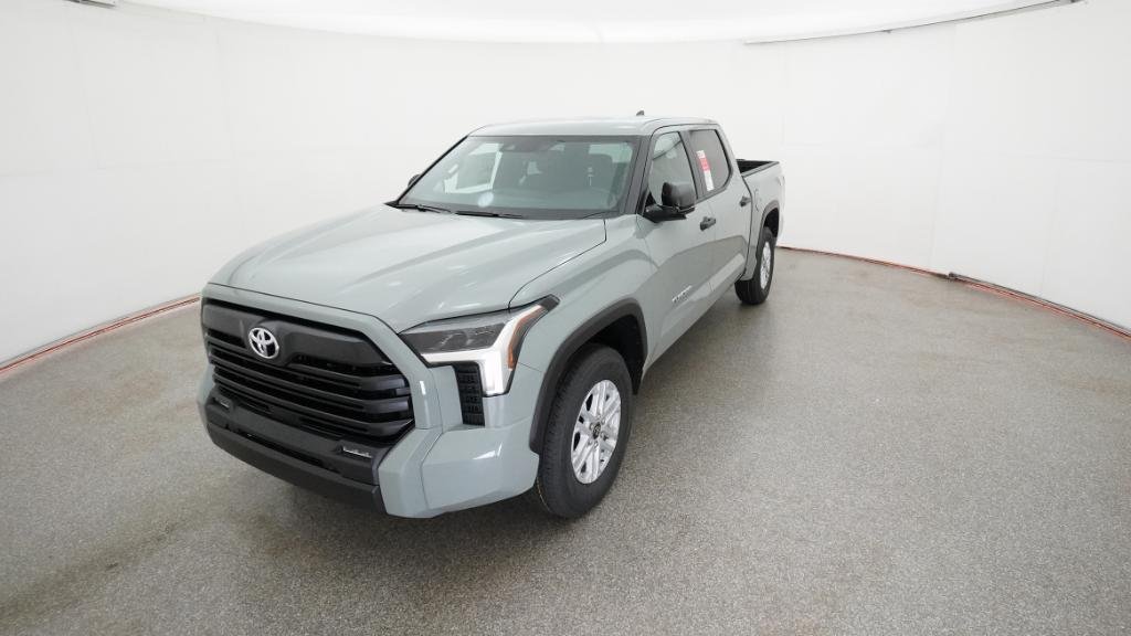 New 2026 Lunar Rock Toyota SR5 image 4